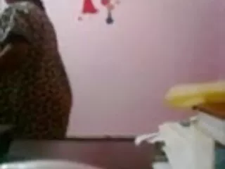 18 + किशोर के साथ सेक्सी फिल्म हिंदी मूवी सेक्सी फिल्म घर का बना 3way