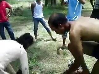 जवान आदमी के साथ गोल-मटोल सुनहरे बालों वाली चुदाई सेक्सी पिक्चर मूवी हिंदी में