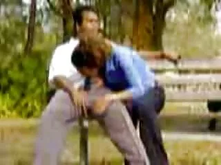 विभिन्न खिलौने का उपयोग कर विशाल स्तन सेक्सी हिंदी मूवी वीडियो के साथ हॉट किटी