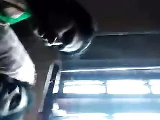 वसा सुंदरता सेक्सी हिंदी मूवी फिल्म स्तन और बिल्ली पर बेबी तेल स्मीयरों