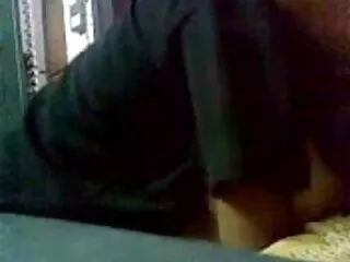 इराकी ने अपने भाई की पत्नी को कोफा में सेक्सी मूवी फिल्म हिंदी में चोदा