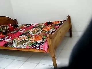 फूहड़ हो जाता है पंजाबी सेक्सी फिल्म मूवी