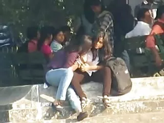 बड़े वीडियो हिंदी मूवी सेक्सी स्तन कास्टिंग