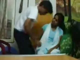 गृहिणी सेक्स की मूवी हिंदी में